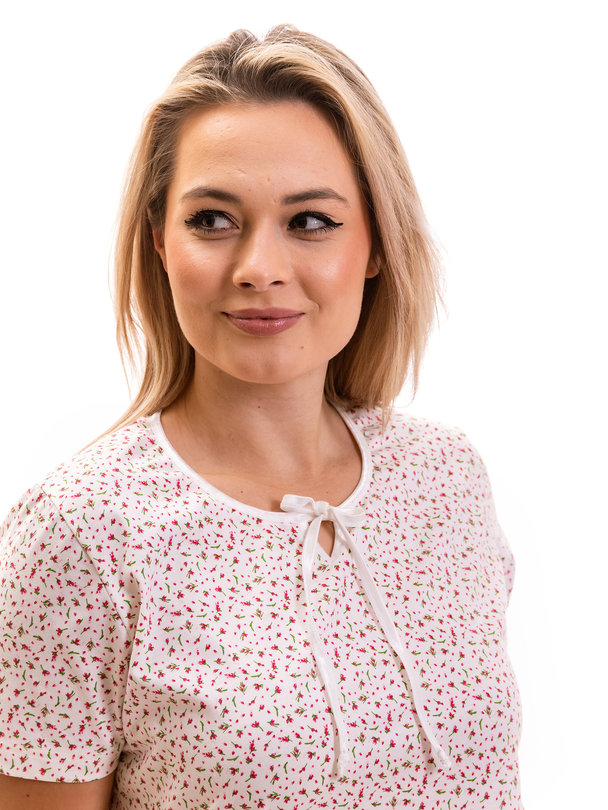 IFRUSANA s kvietkami